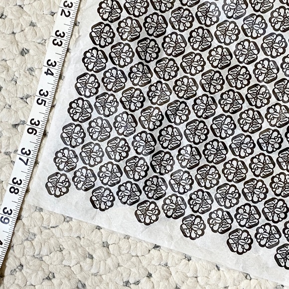 Alexander McQueen Logo XL Art! 38" Paper Gift Wrapping Bag ART 38" - Picture 4 of 6